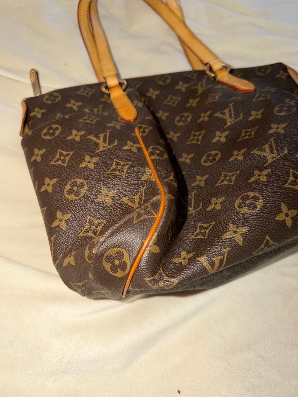 Louis Vuitton Vintage Monogram Canvas Tote with Vachetta Trim - Picture 2 of 6
